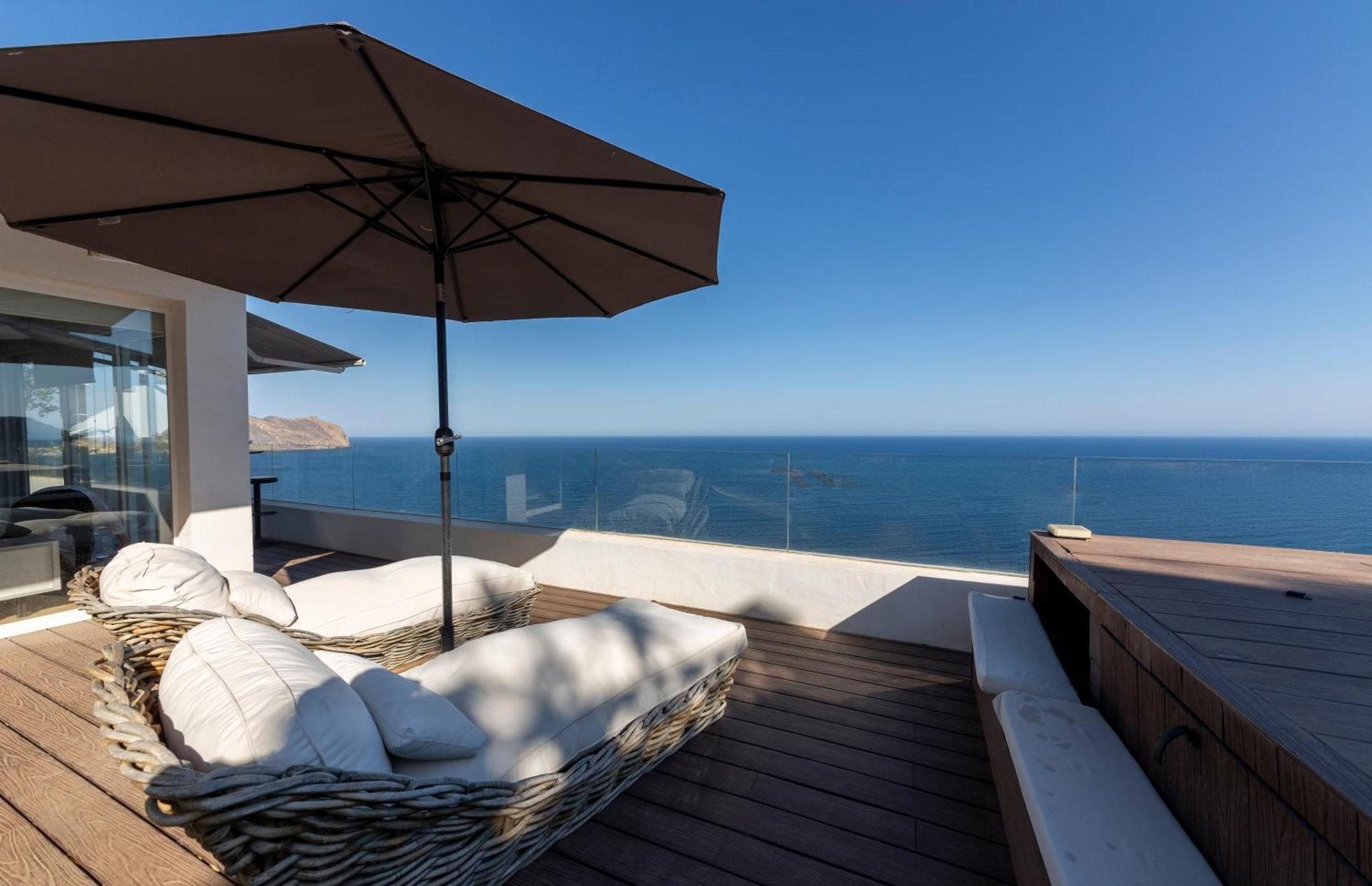 Villa Delfin Luxury Water Front Jacuzzi Aguilas